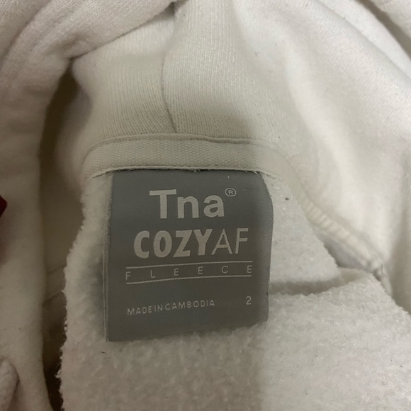 Aritzia boyfriend zip up hoodie - Picture 3 of 6